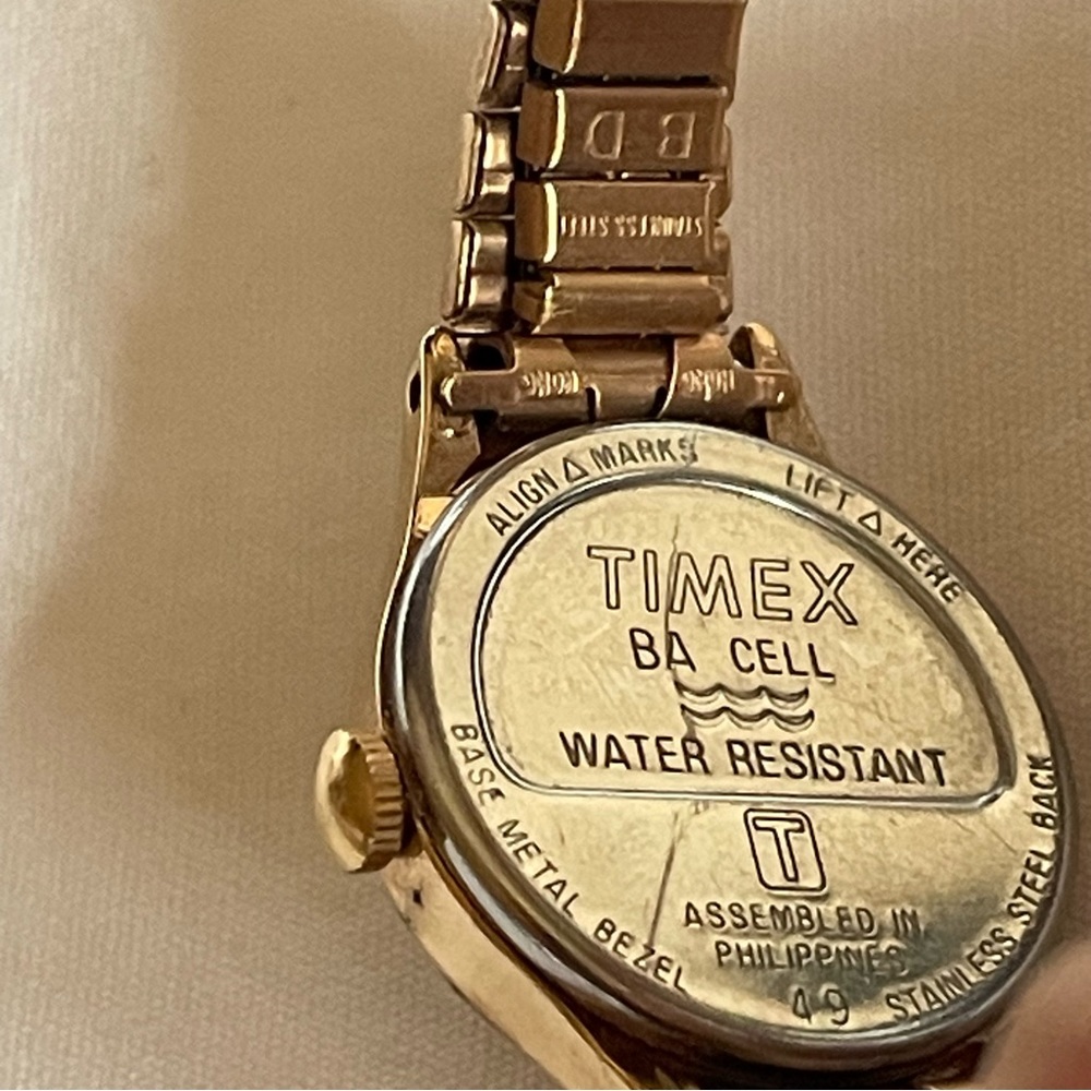 Vintage Timex Watch View 2